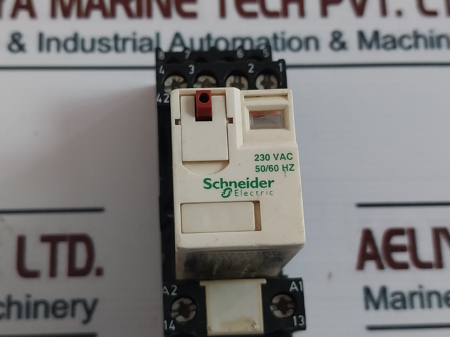 Schneider Electric/ Telemecanique Rxm4Ab1P7 Miniature Plug-in Relay W/ Socket