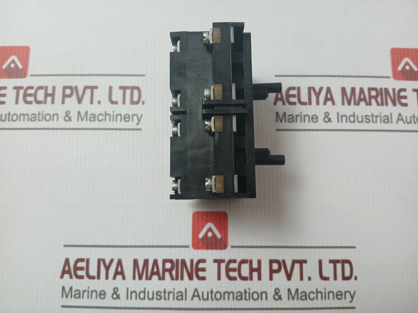 Schneider Electric/ Telemecanique Xes-d1281 Auxiliary Contact Block 500V 10A