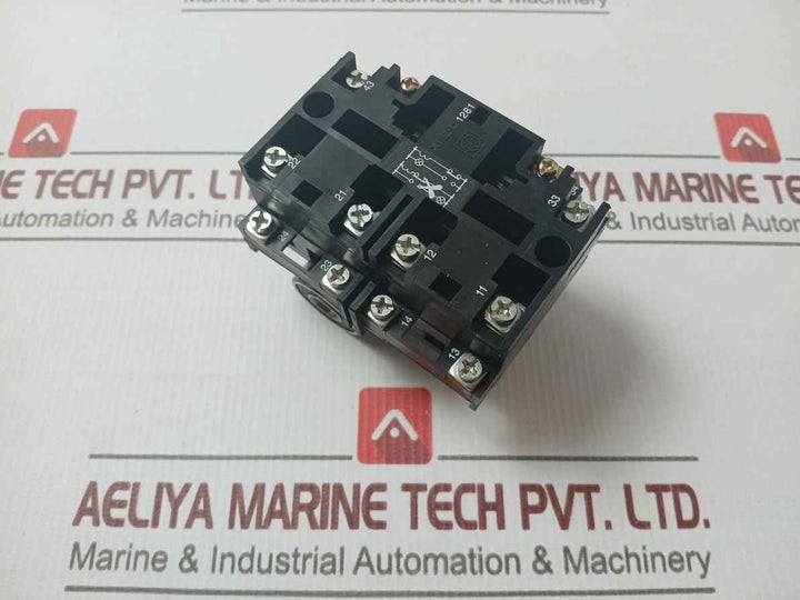 Schneider Electric/ Telemecanique Xes-d1281 Auxiliary Contact Block 500V 10A