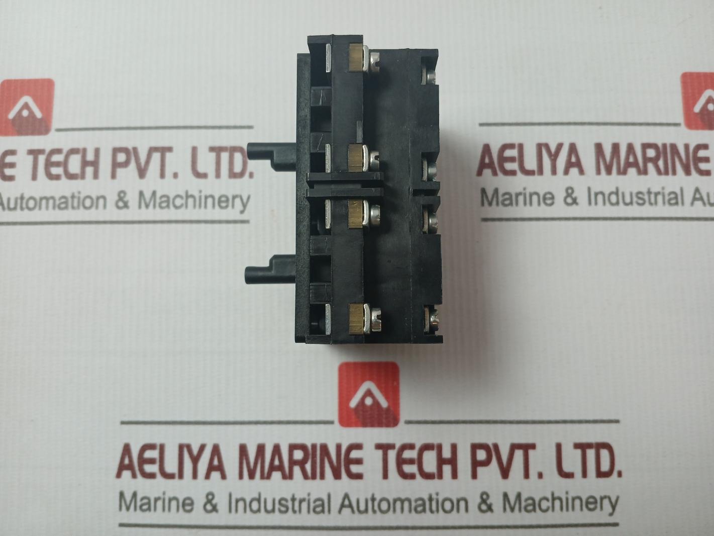 Schneider Electric/ Telemecanique Xes-d1281 Auxiliary Contact Block 500V 10A