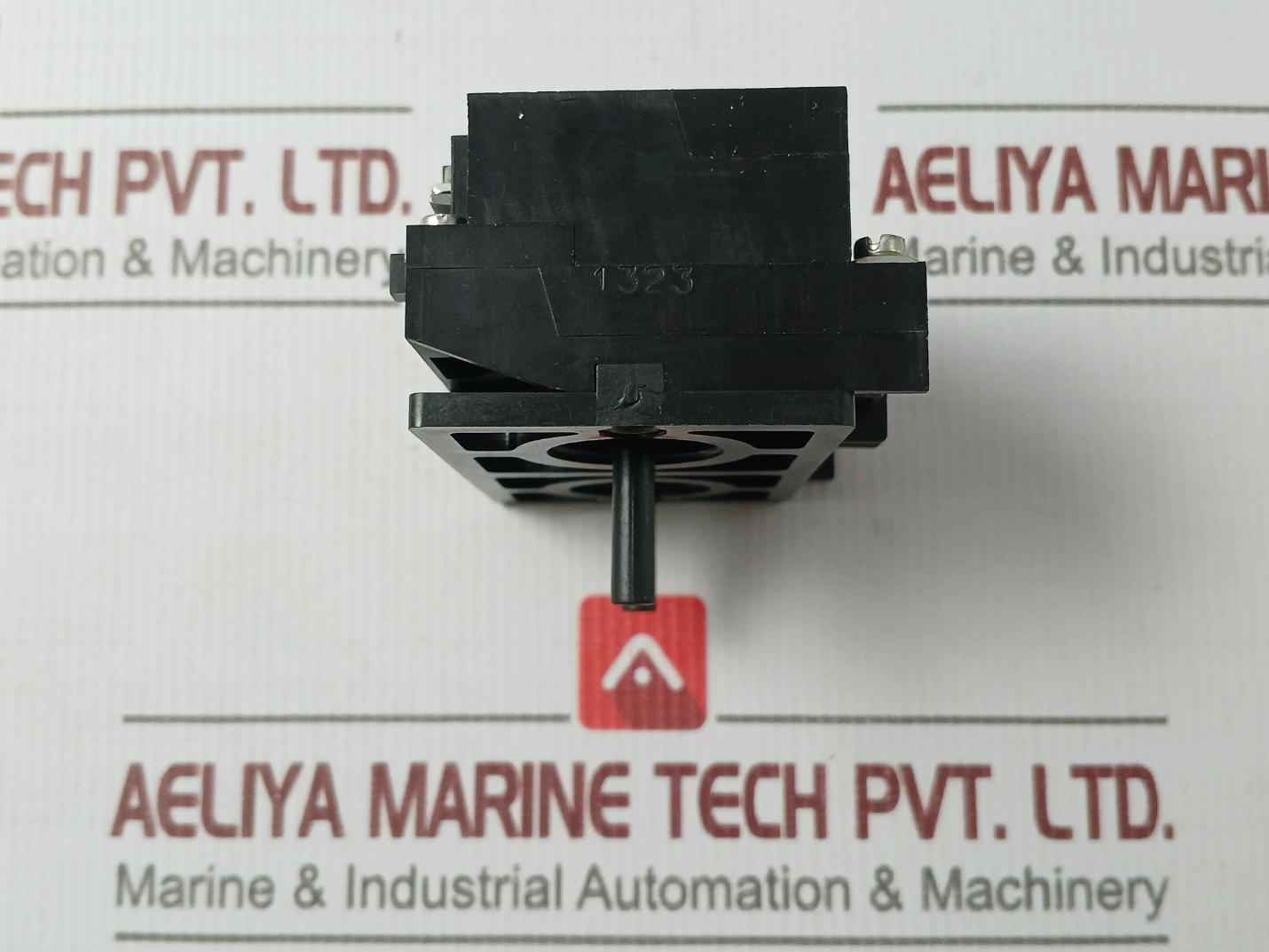 Schneider Electric/ Telemecanique Xes-d1291 3 Phase Contact Block 500V 12A