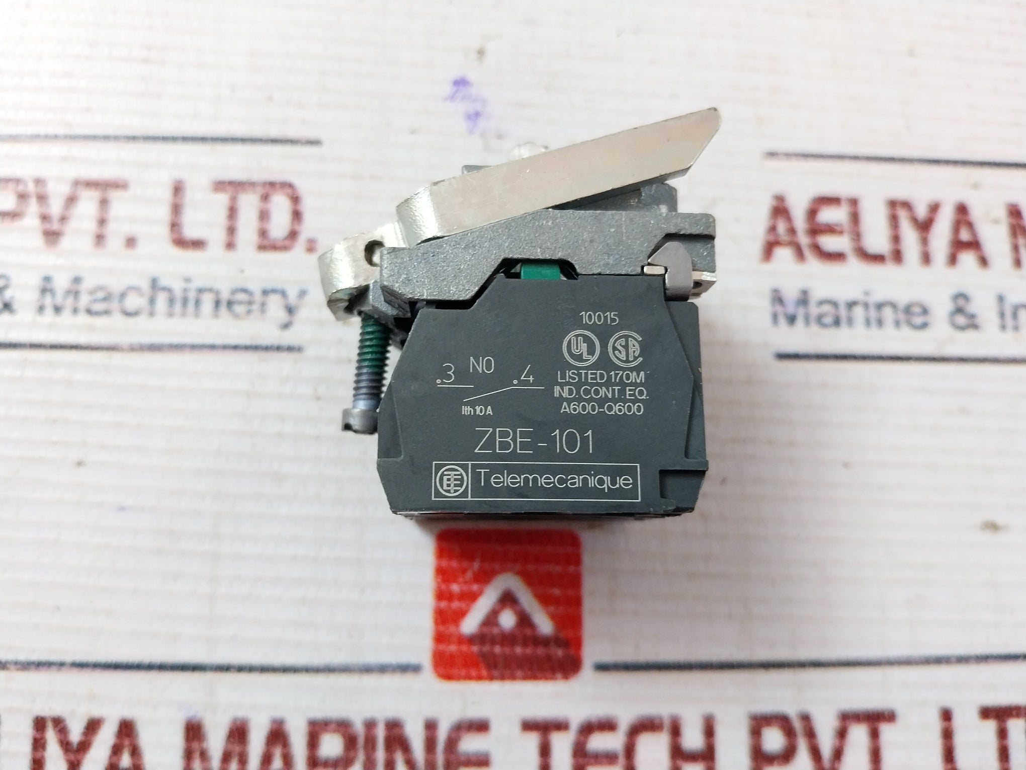 Schneider Electric Telemecanique Zb4Bw0B45 Contactor 10A