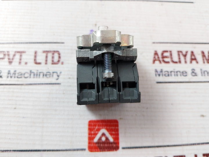 Schneider Electric Telemecanique Zb4Bw0B45 Contactor 10A