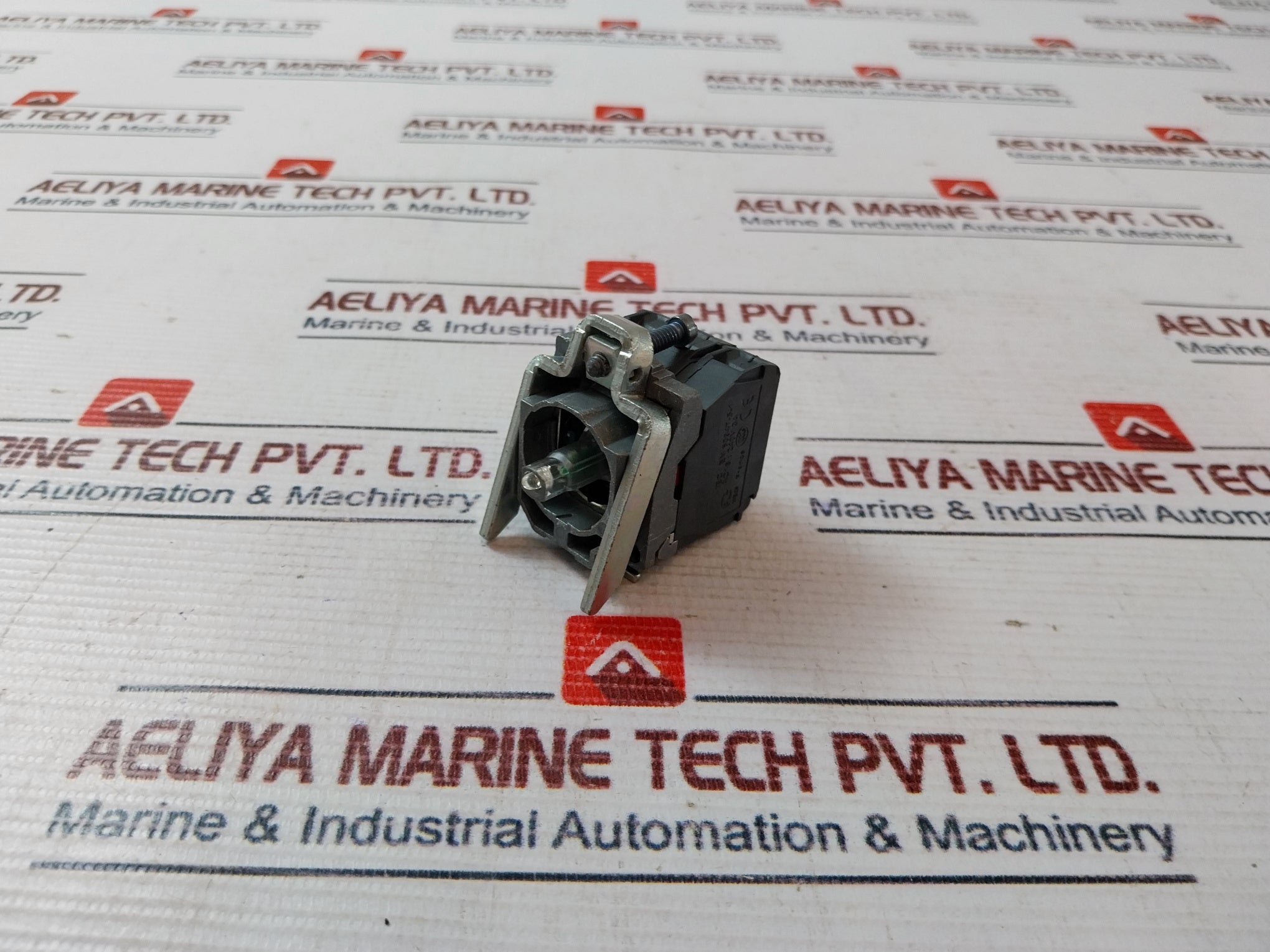 Schneider Electric Telemecanique Zb4Bw0B45 Contactor 10A