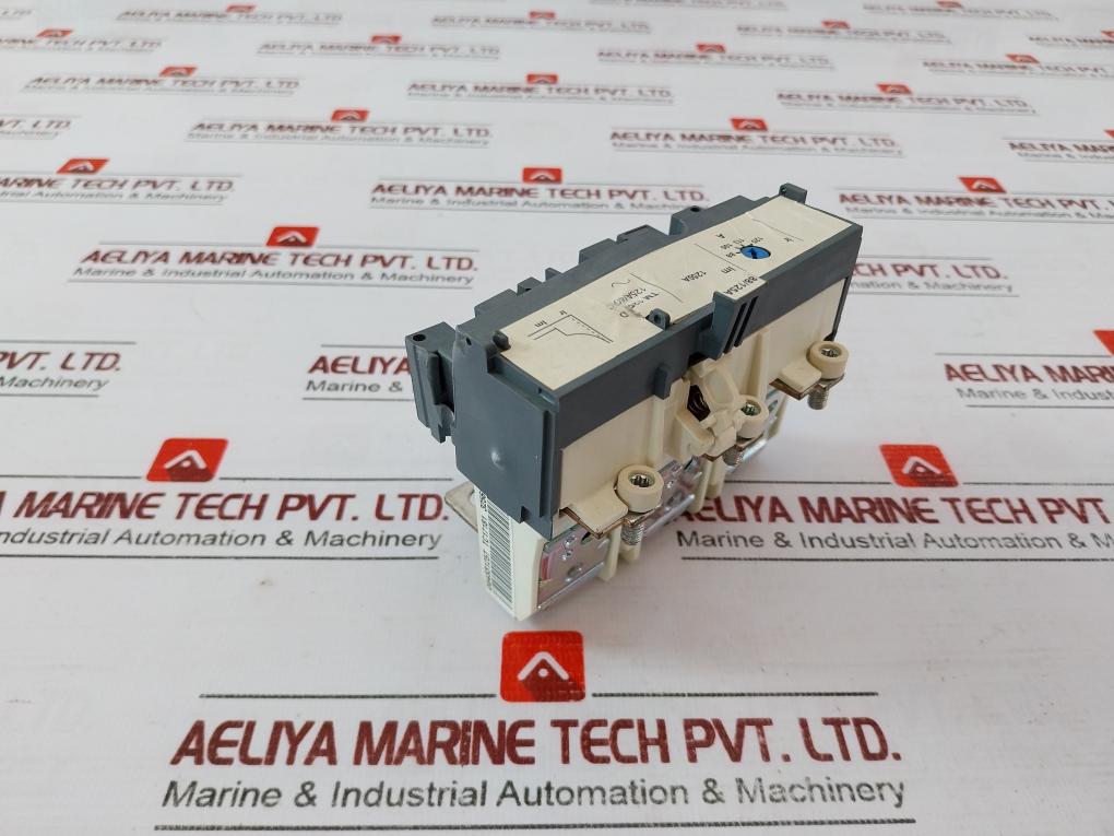 Schneider Electric Tm 125 D 3 Poles Thermal Magnetic Protection 3256054