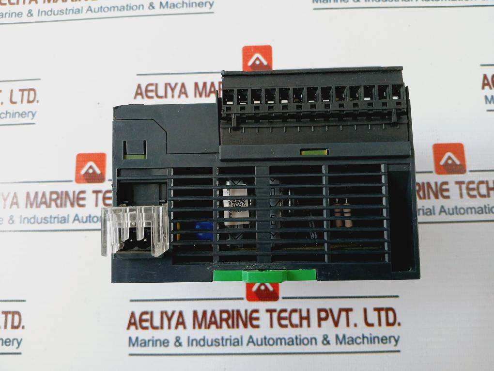 Schneider Electric TM221CE24T Logic Controller 24VDC