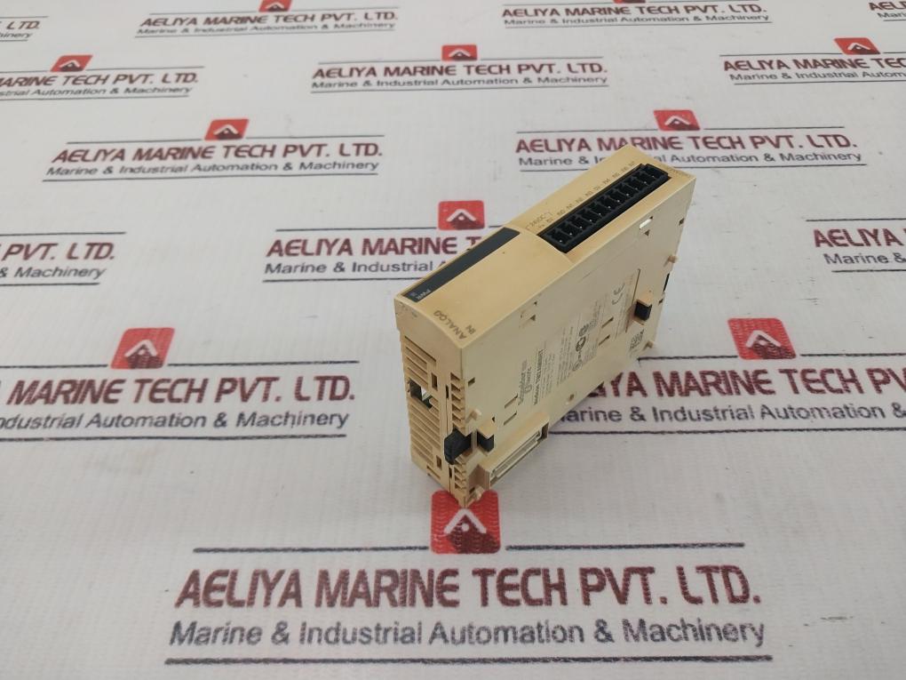 Schneider Electric Tm2Ami8Ht Modicon 8 Input Analog Input Module 24Vdc