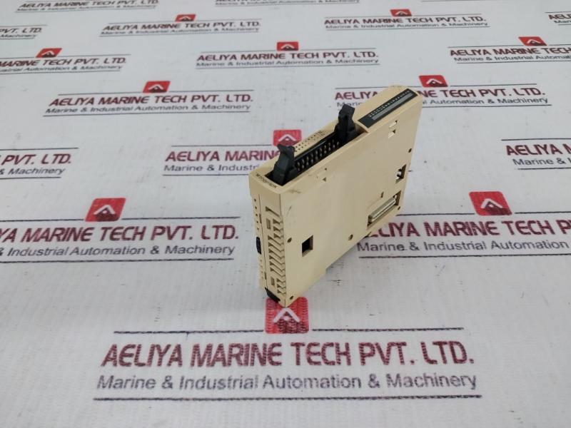 Schneider Electric Tm2Ddi16Dk Discrete Input Extension Module 16 Inputs 24 Vdc 5Ma/Pt