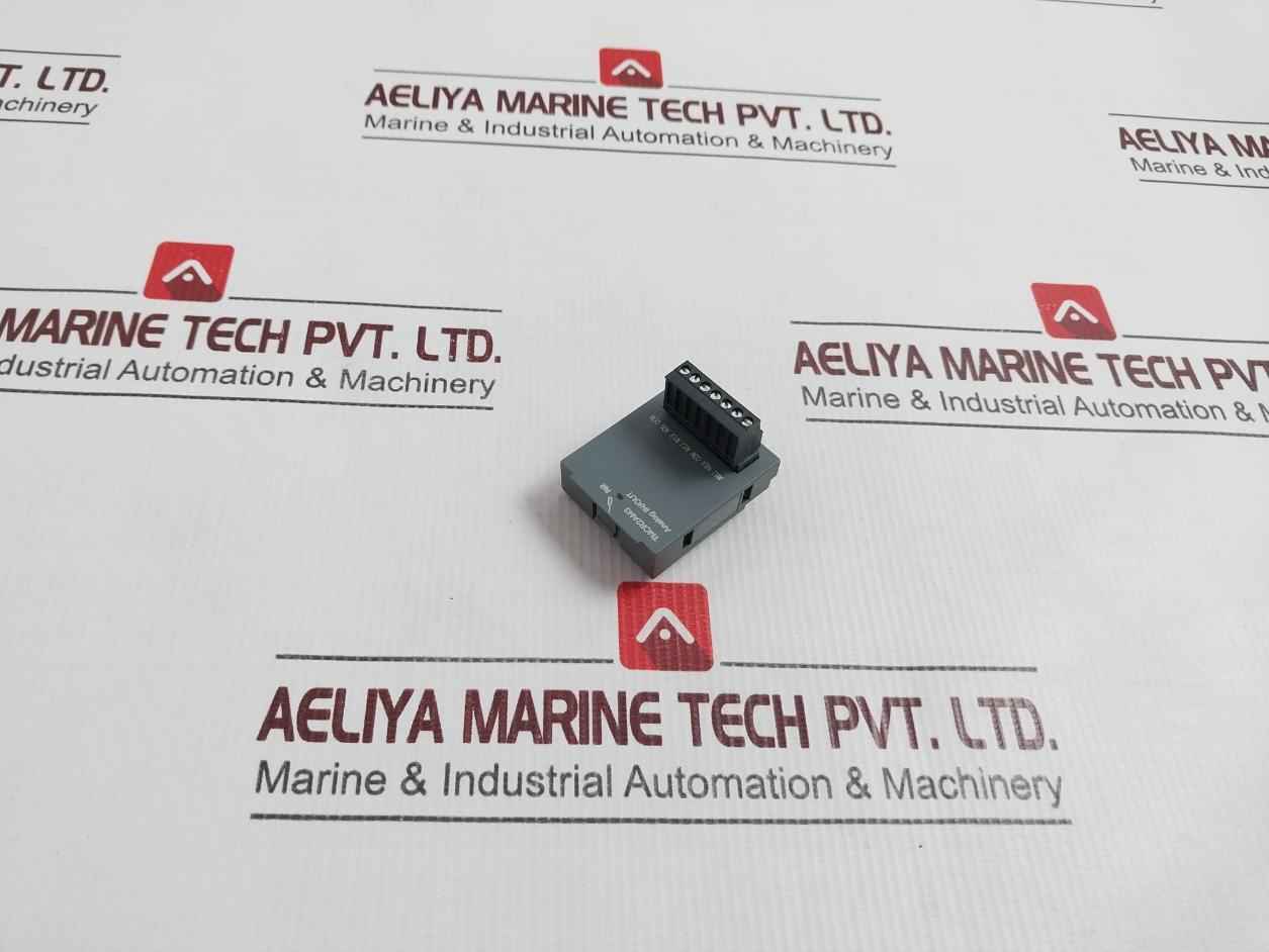 Schneider Electric Tmcr2Am3 Analog Input/Output Module Sv 1.2