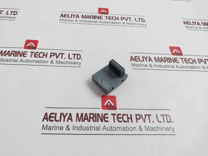 Schneider Electric Tmcr2Am3 Analog Input/Output Module Sv 1.2