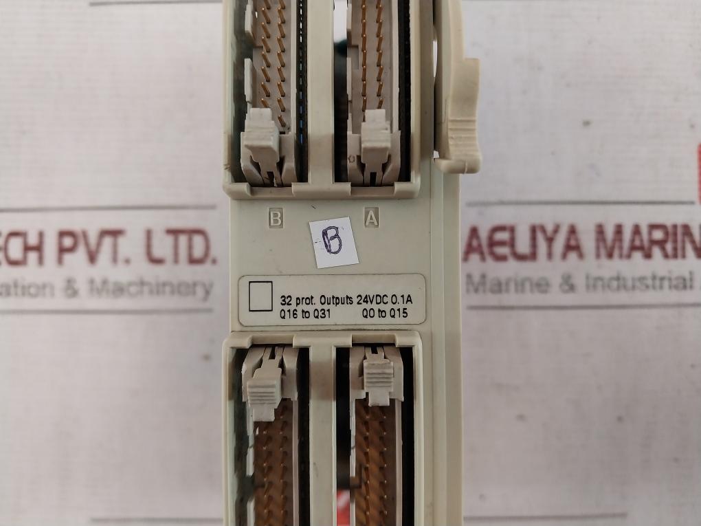 Schneider Electric Tsx3721101 Modular Base Controller With Discrete Input Module Tsxdez12D2