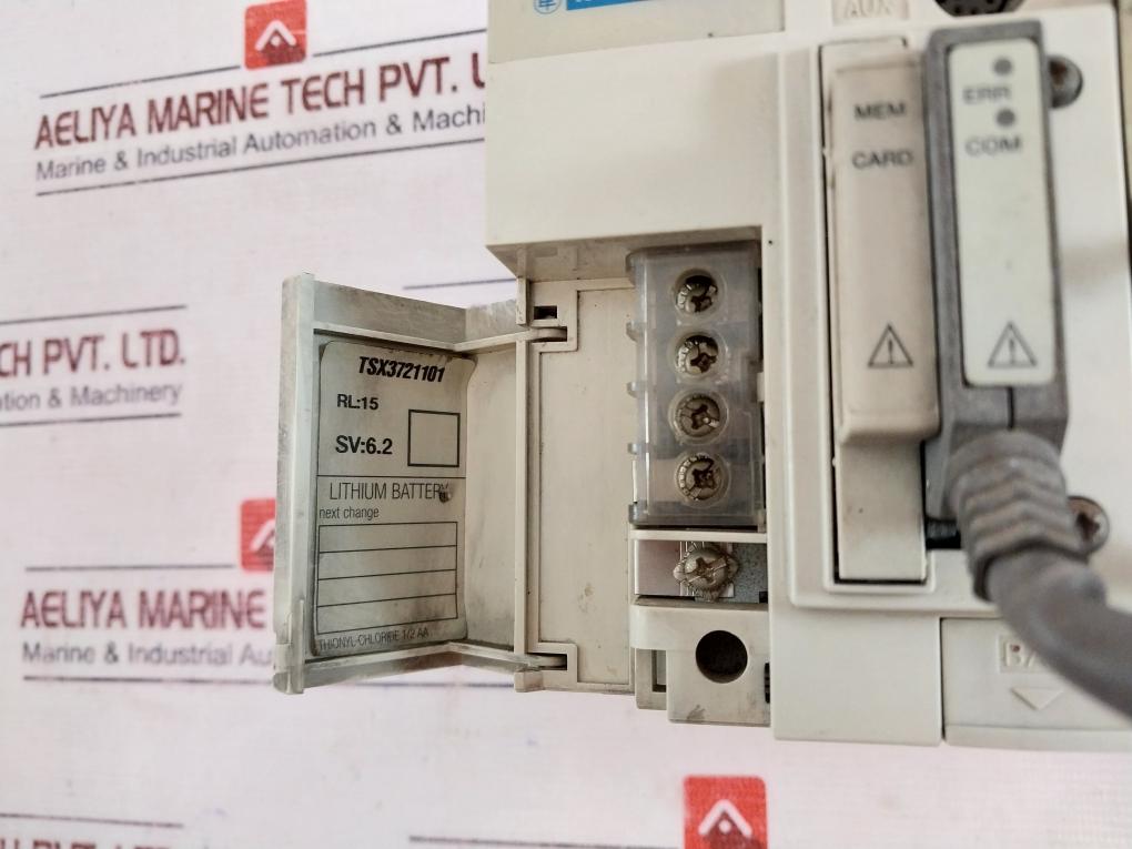 Schneider Electric Tsx 3721 Dc Micro Modular Base Controller Tsx3721101 +24Vdc