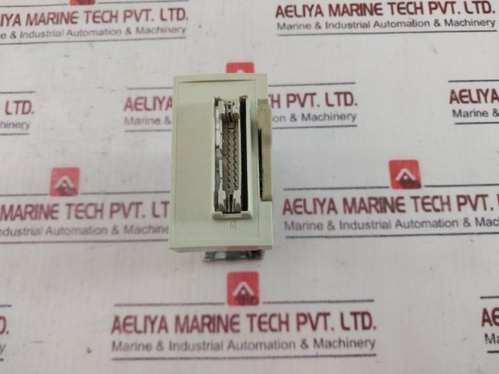 Schneider Electric Tsxdez12D2K Tsx Micro Pcb For Discrete Input Module 24V Dc