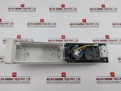 Schneider Electric Unika Interlocked Socket 200-250V/Ip65 83092