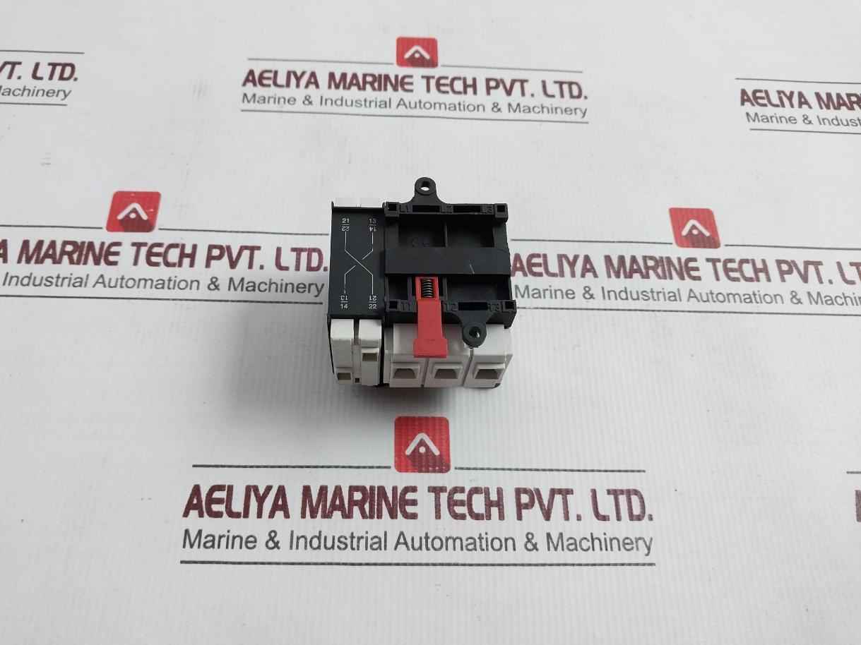 Schneider Electric V 0 Load Break Switch