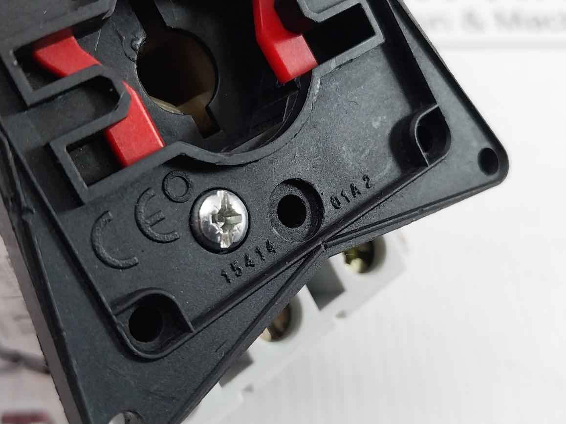 Schneider Electric V0 Tesys Vario Switch Body 50/60hz 20a 690v