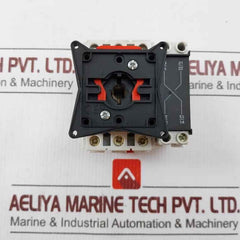 Schneider Electric V1 Switch Body For Switch Disconnector 15kw/690v 50/60hz