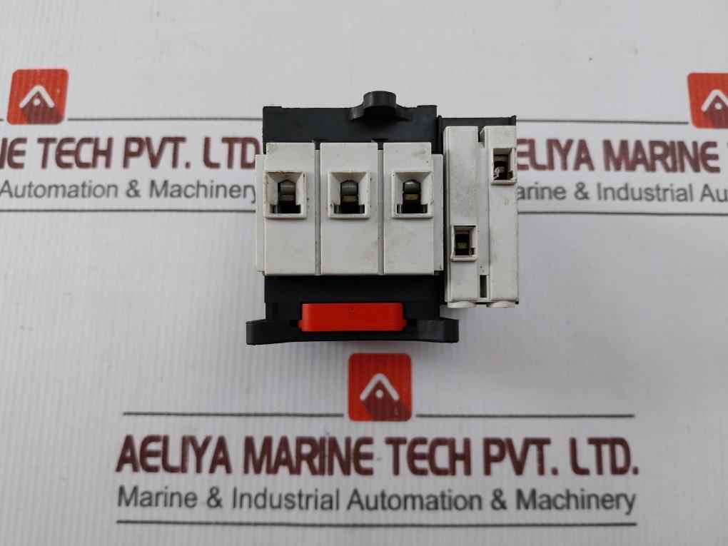 Schneider Electric V1 Switch Body For Switch Disconnector 15kw/690v 50/60hz