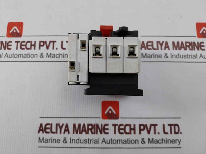 Schneider Electric V1 Switch Body For Switch Disconnector 15kw/690v 50/60hz