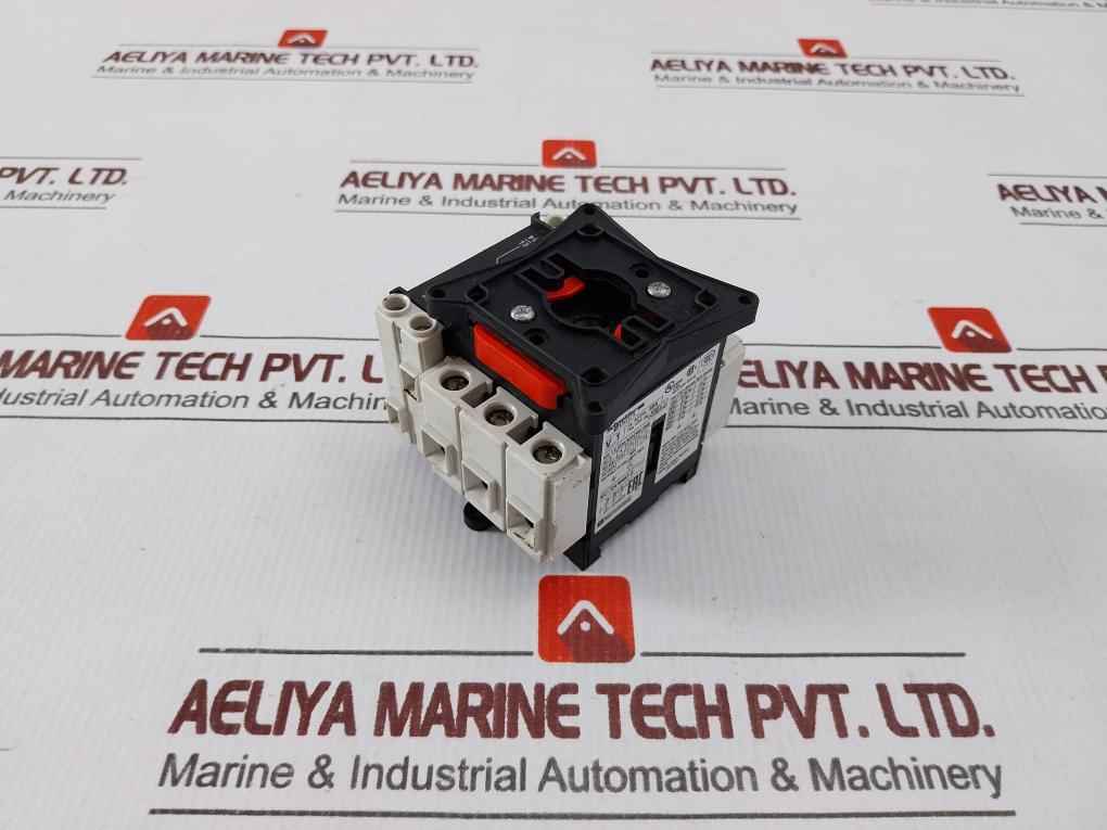 Schneider Electric V1 Switch Body For Switch Disconnector 15kw/690v 50/60hz