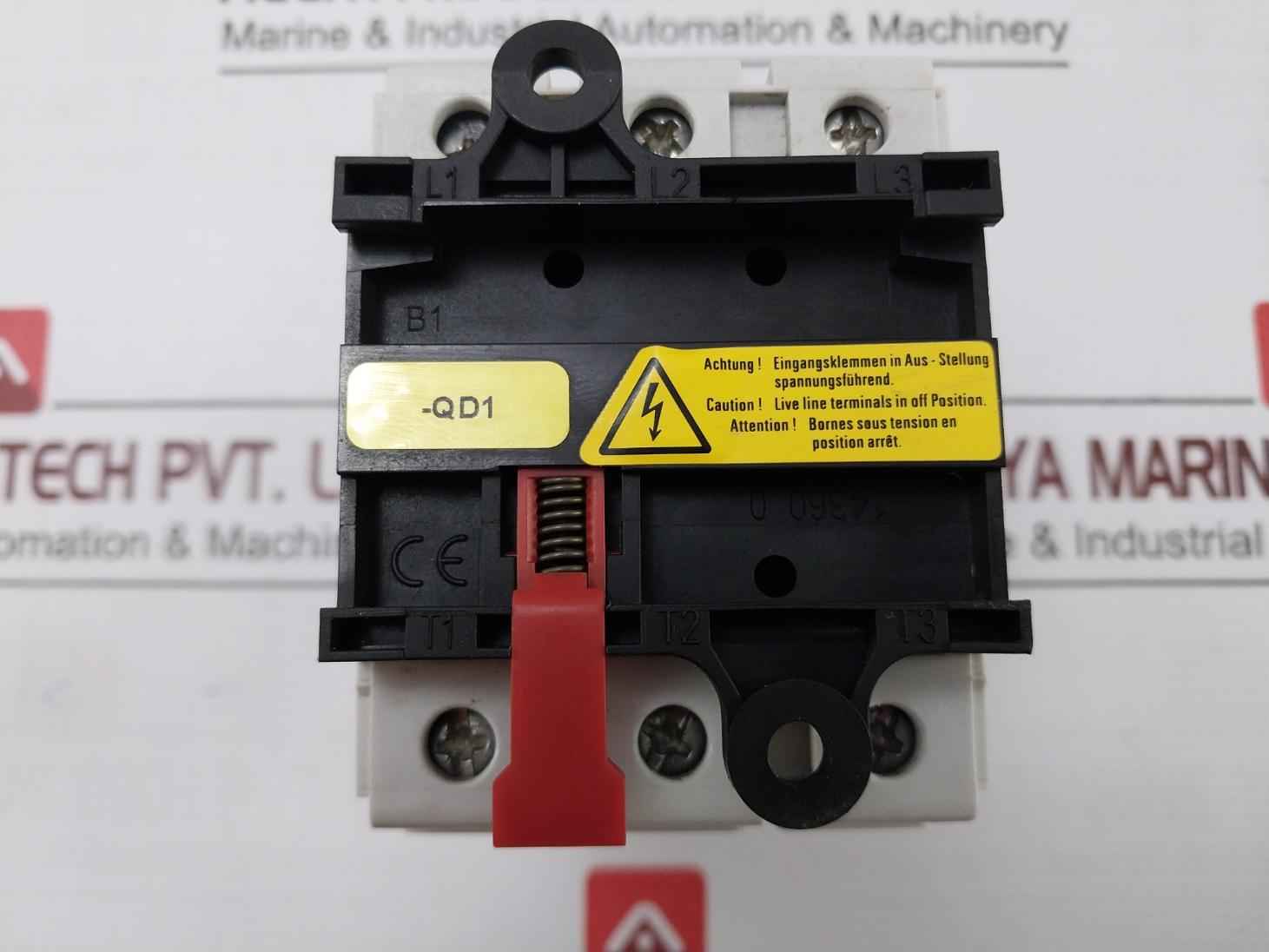 Schneider Electric V3 Emergency Stop Switch Disconnector 50/60Hz 63A 22Kw/690V