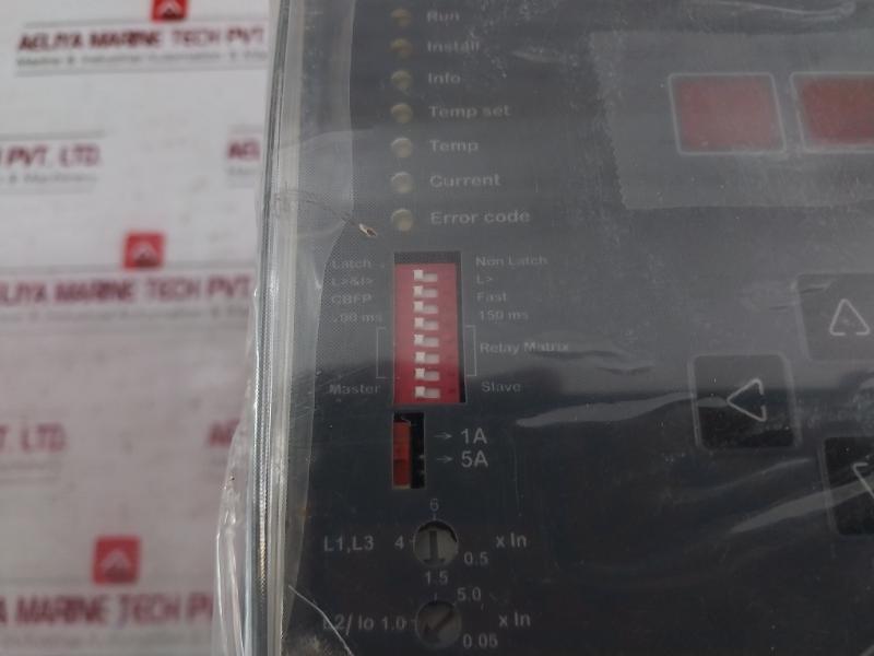 Schneider Electric Vamp 221 Relay With Arc Protection 50/60Hz 20W V221-11419