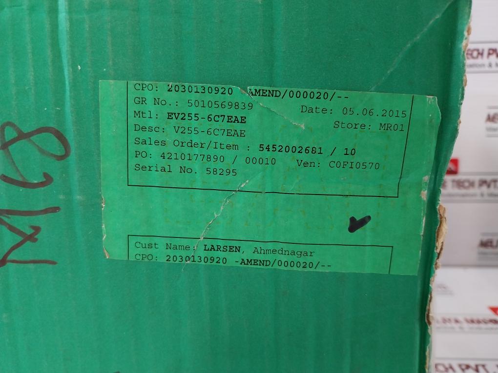 Schneider Electric Vamp 255 Feeder Motor Manager 100/110V 50/60Hz V255-058298