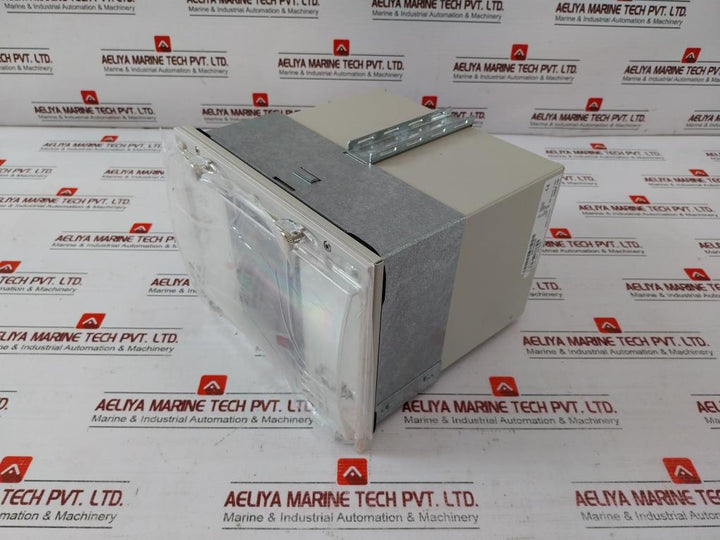 Schneider Electric Vamp 255 Feeder & Motor Manager 100/110v 50/60hz V255-058298