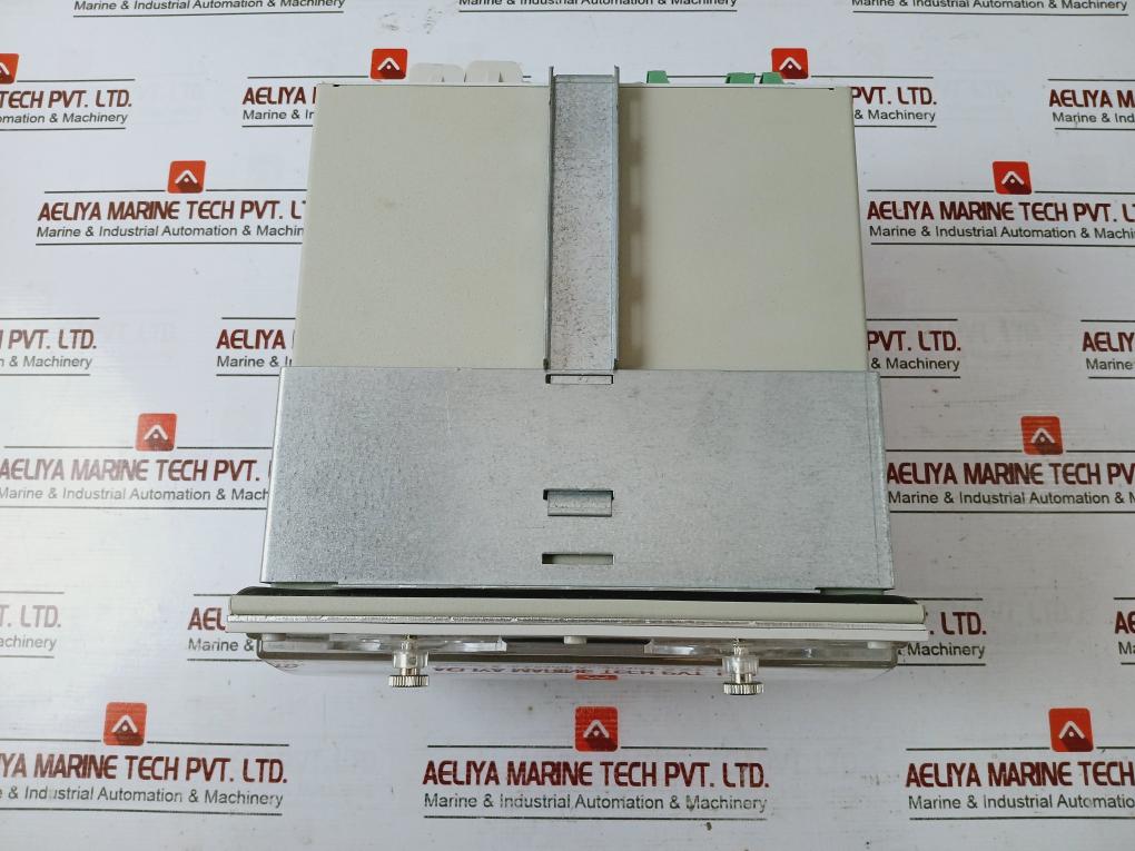 Schneider Electric Vamp 265 Protection Relay Vy264A 100/110V 1A In 40-265Vac/Dc