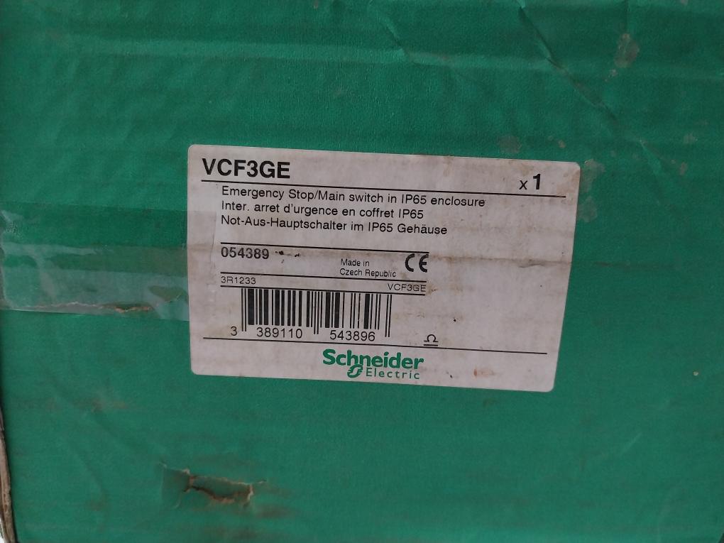 Schneider Electric Vcf3ge Emergency Stop/main Switch Ip65 Enclosure