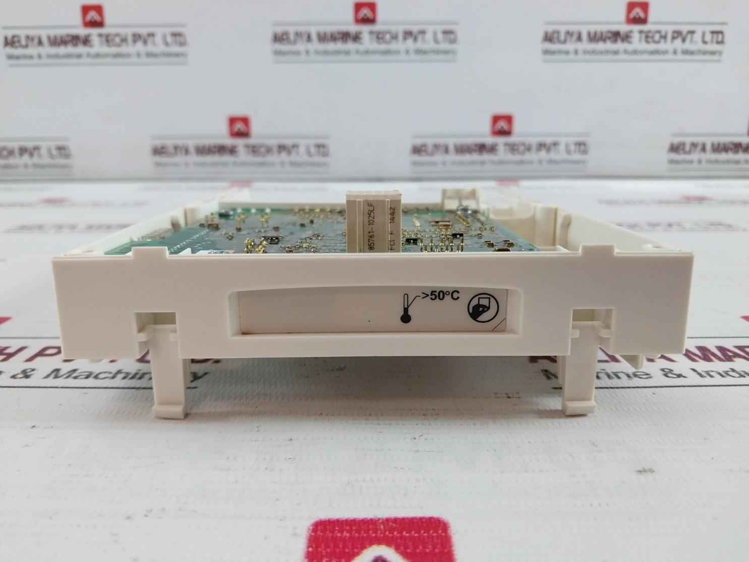 Schneider Electric Vw3A3202 Extended Input Output Module Set 165Lo3 G1522 50C