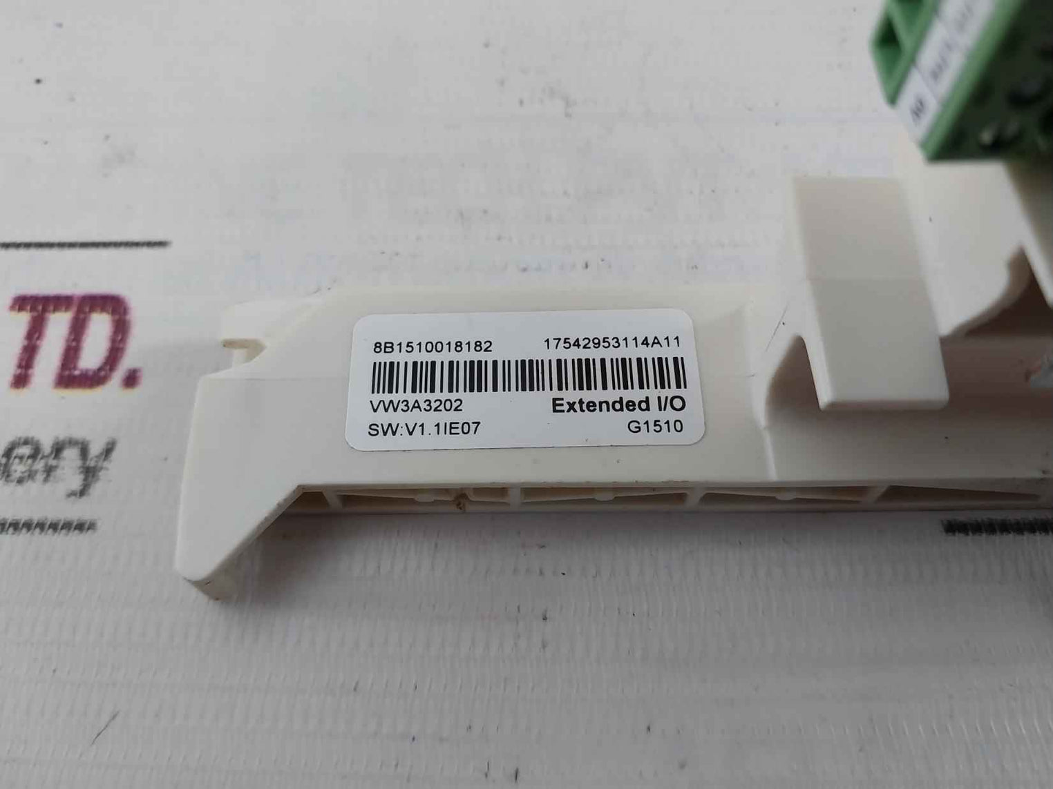 Schneider Electric Vw3A3202 Extended Input Output Module Set 165Lo3 G1522 50C