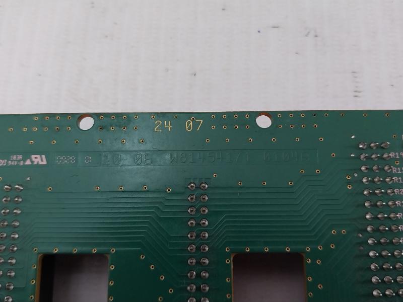 Schneider Electric W81454171 0104A Backplane/Connector Board Tsx3710