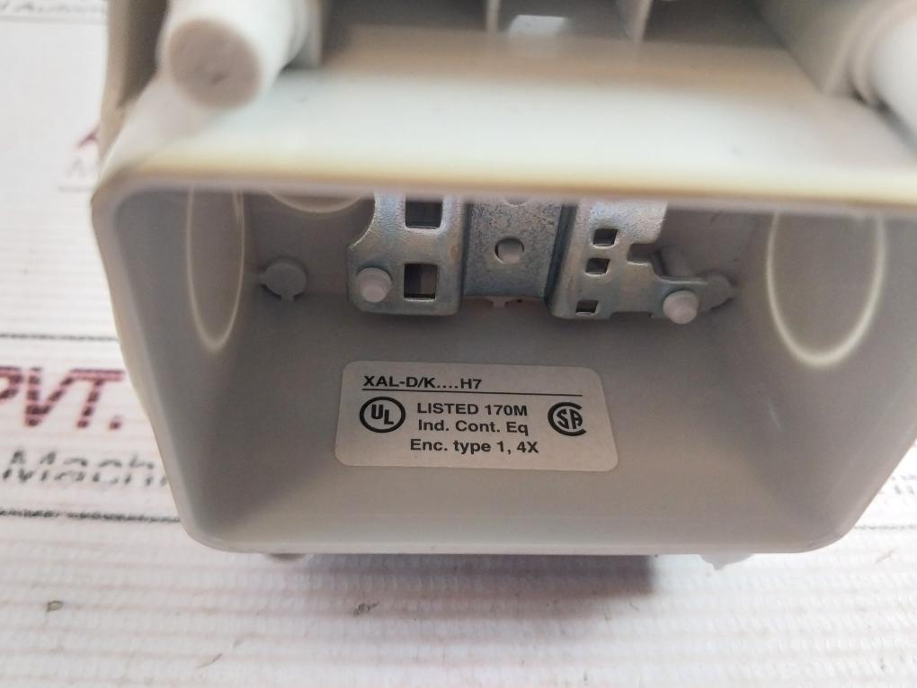 Schneider Electric Xal-d/K….H7 Start Push Button Enclosure