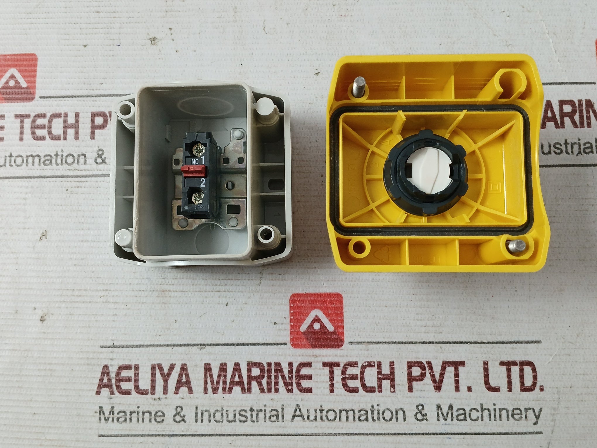 Schneider Electric Xal K174 Emergency Stop Push Button Ip65 Trunt 10A 330-8559