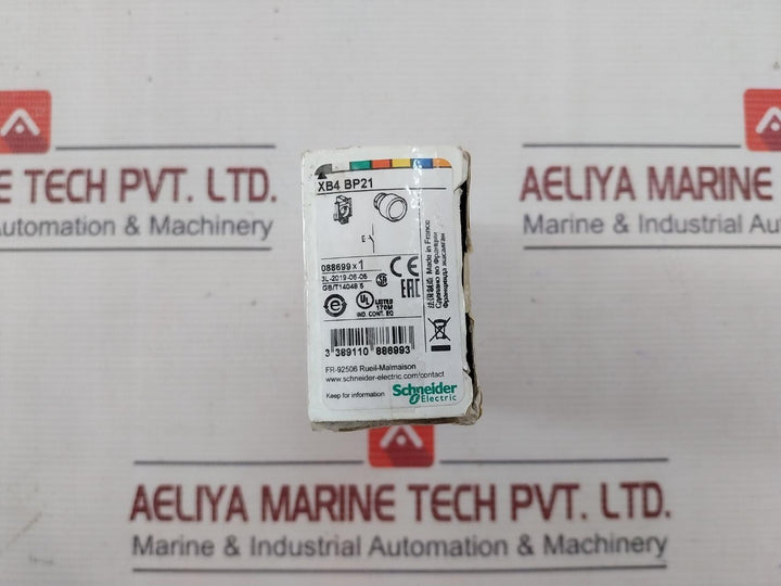 Schneider Electric Xb4 Bp21 Complete Push Button Black 1 N/O
