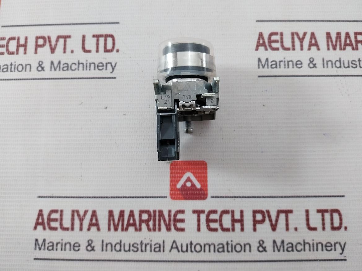 Schneider Electric Xb4 Bp21 Complete Push Button Black 1 N/O