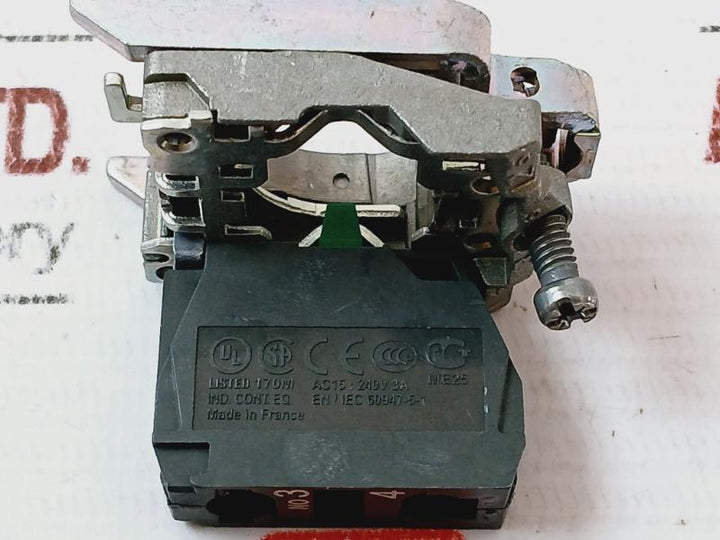 Schneider Electric Xb4 Bp31ex Green Pushbutton Spring Return Ip65