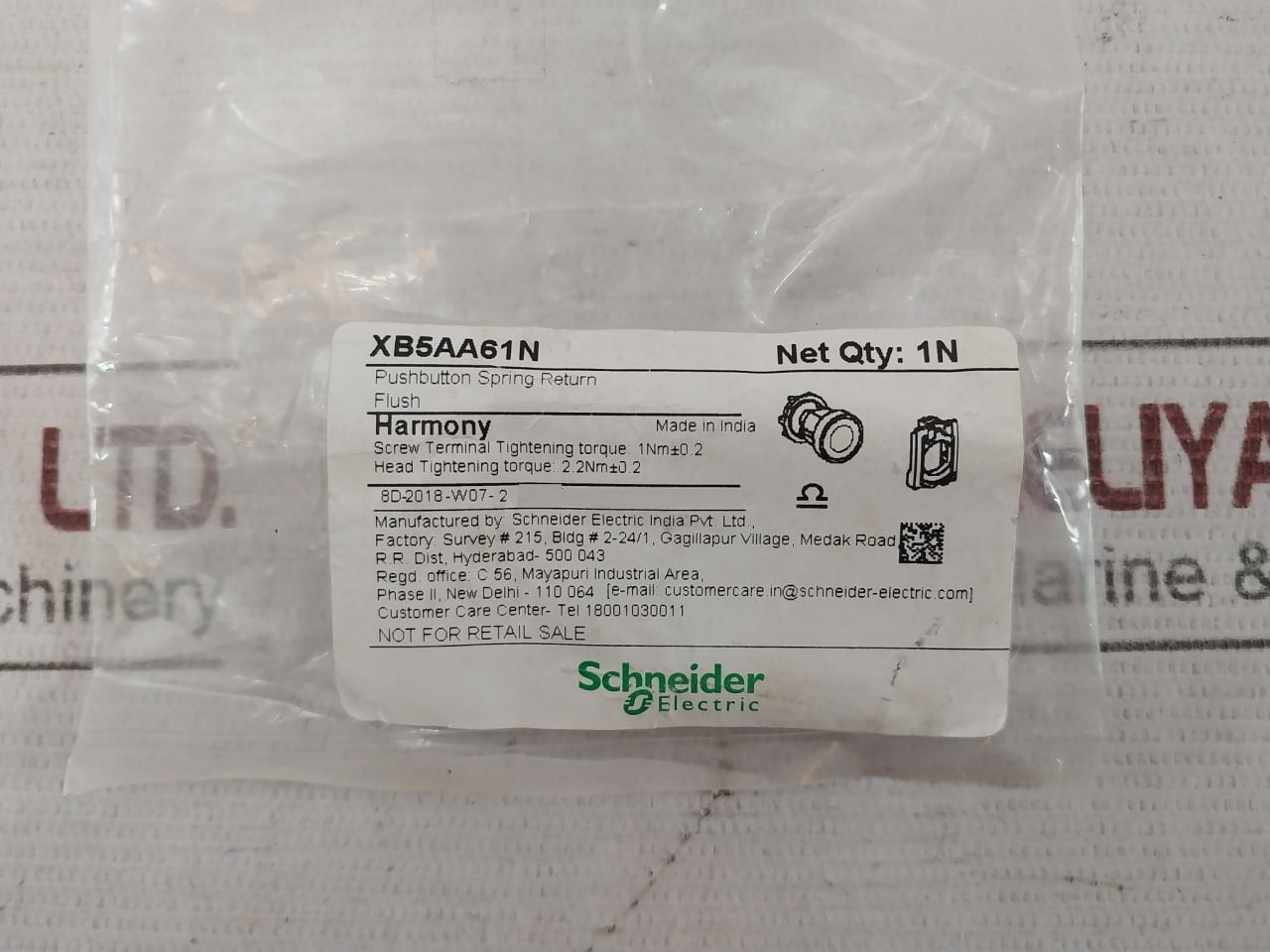 Schneider Electric Xb5Aa61N Push Button Spring Return 240V 3A 10A Zbe-101N