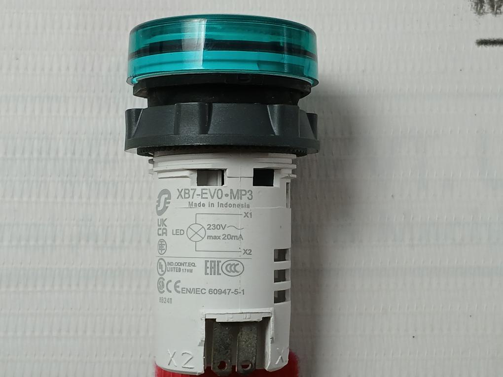 Schneider Electric Xb7-ev0.Mp3 Monolithic Pilot Light Max 20Ma