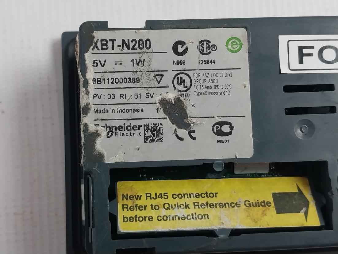 Schneider Electric Xbt-n200 Hmi Small Panel With Keypad 5v 1w (not Working)