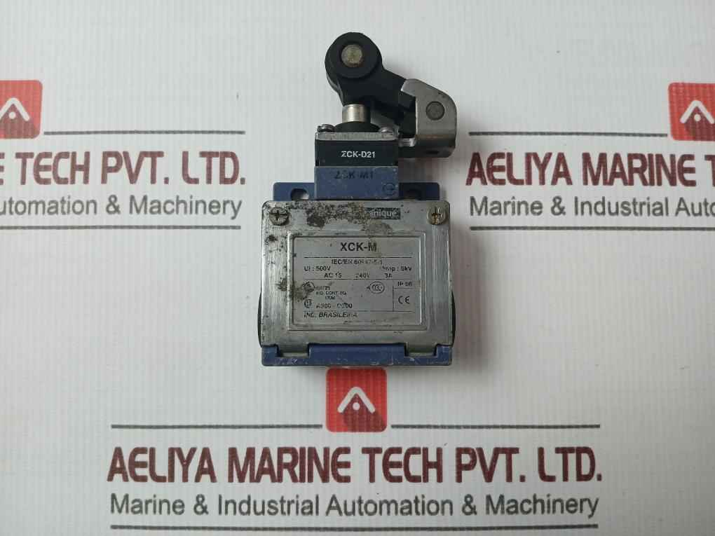 Schneider Electric Xck-m Standard Limit Switch Ip66 500V