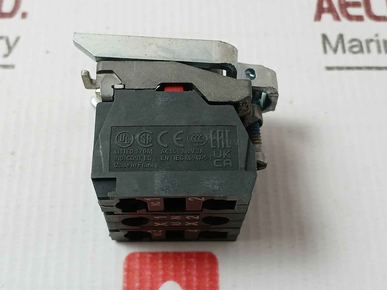 Schneider Electric Zb4Bw0M15 Illuminated Modular Push Button