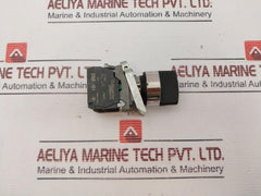 Schneider Electric Zbe-101 Selector Switch Ac15-240V 3A