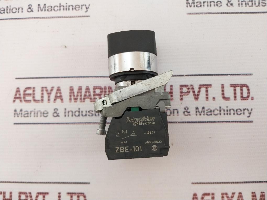 Schneider Electric Zbe-101 Selector Switch Ac15-240V 3A