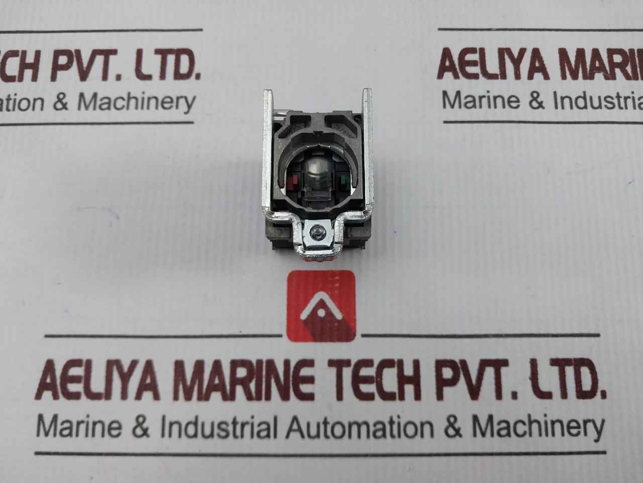 Schneider Electric Zbe-101 Start Green Push-button 240V 3A