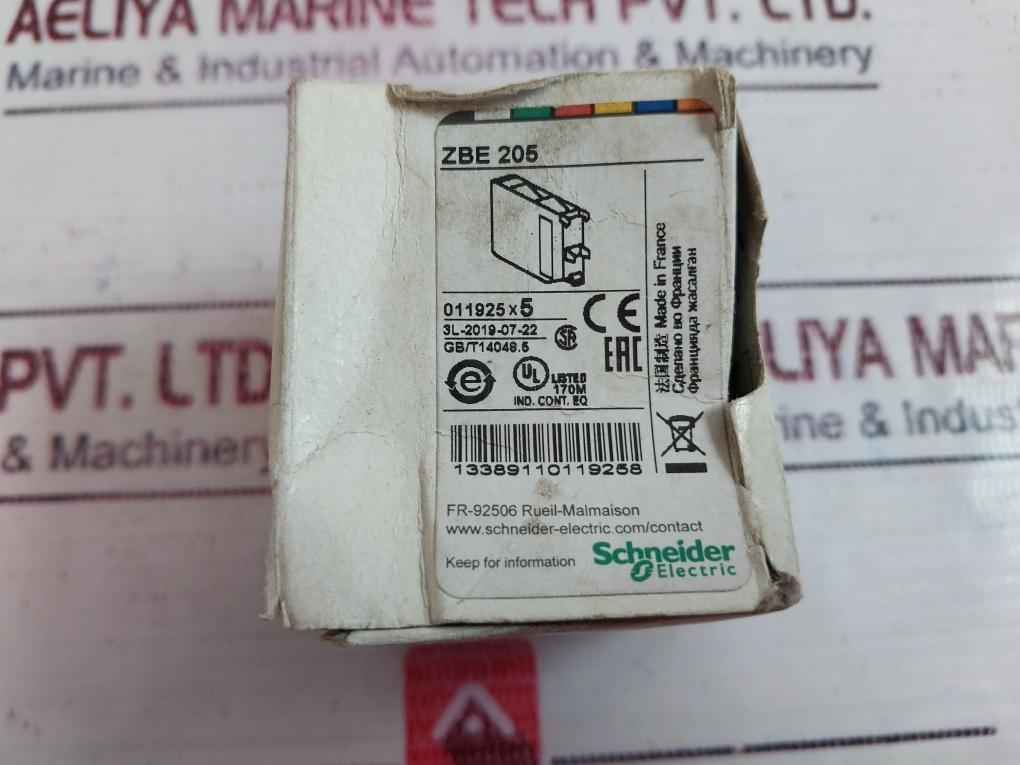 Schneider Electric Zbe 205 Contact Block 240V 3A