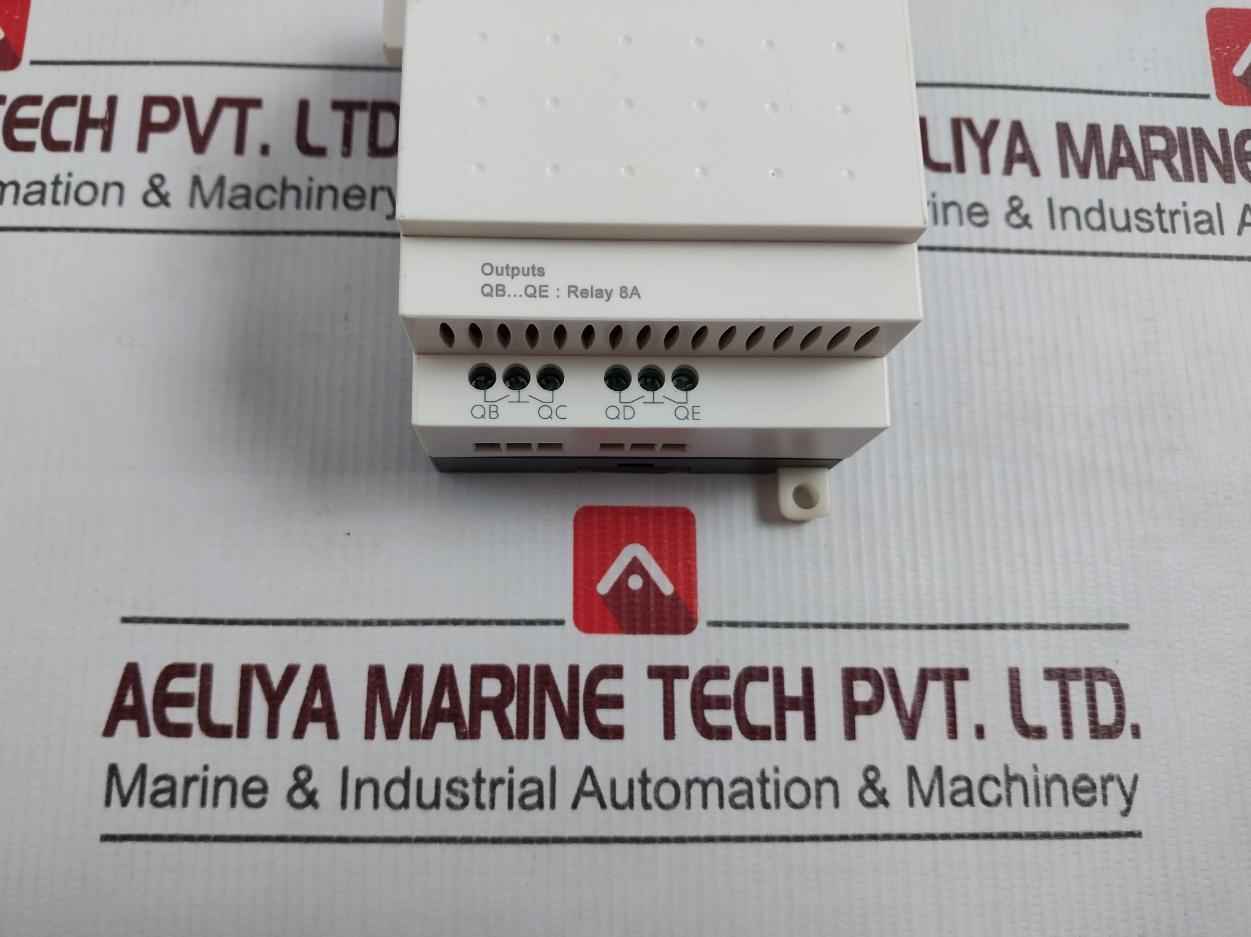 Schneider Electric/telemecanique Sr3 Xt101bd Discrete I/o Extension Module 24vdc