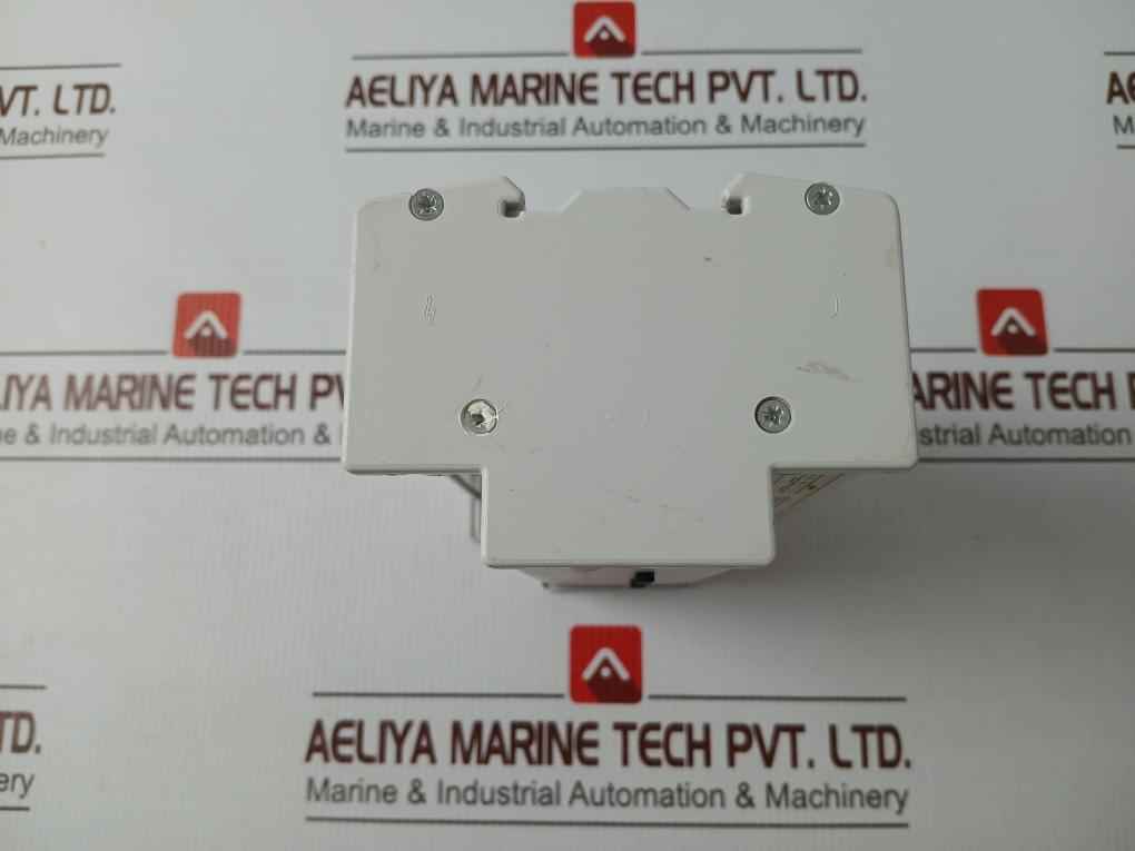 Schneider Mtn6710-0004 Knx Universal Dimming Actuator Ll Reg-k/4X230/250W