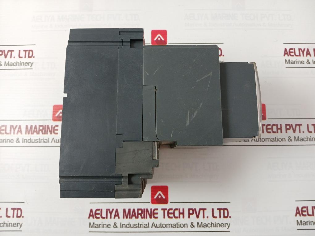 Schneider Nsx 100F Compact Circuit Breaker+Plug In Base Nsx100-160-250 F/N/H/Na